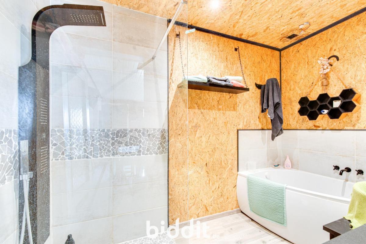 picture 13 of house 180472